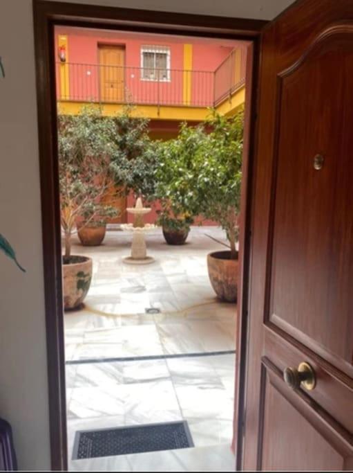 Relator Apartment Seville Exterior photo